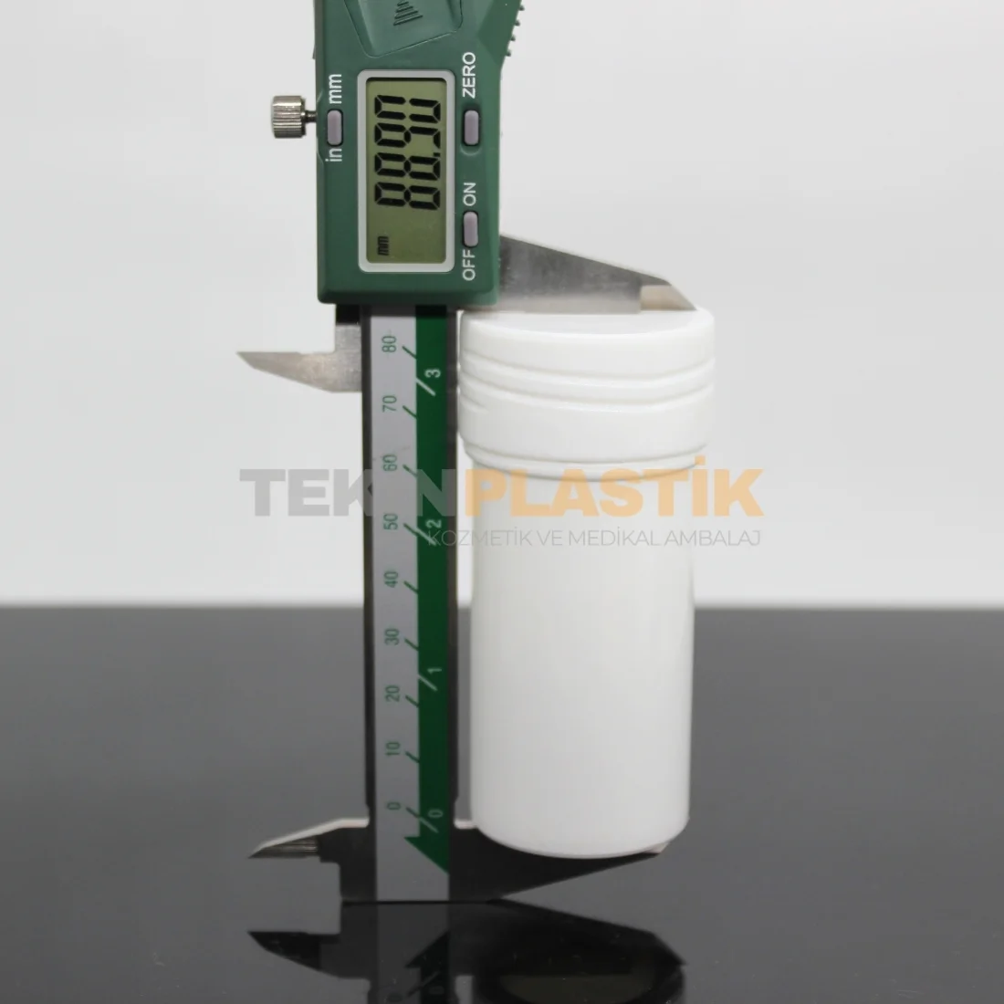 50 ML Alttan İtmeli Model Beyaz STİCKVAX AMBALAJI 50 ML Alttan İtmeli Model Beyaz STİCKVAX AMBALAJI