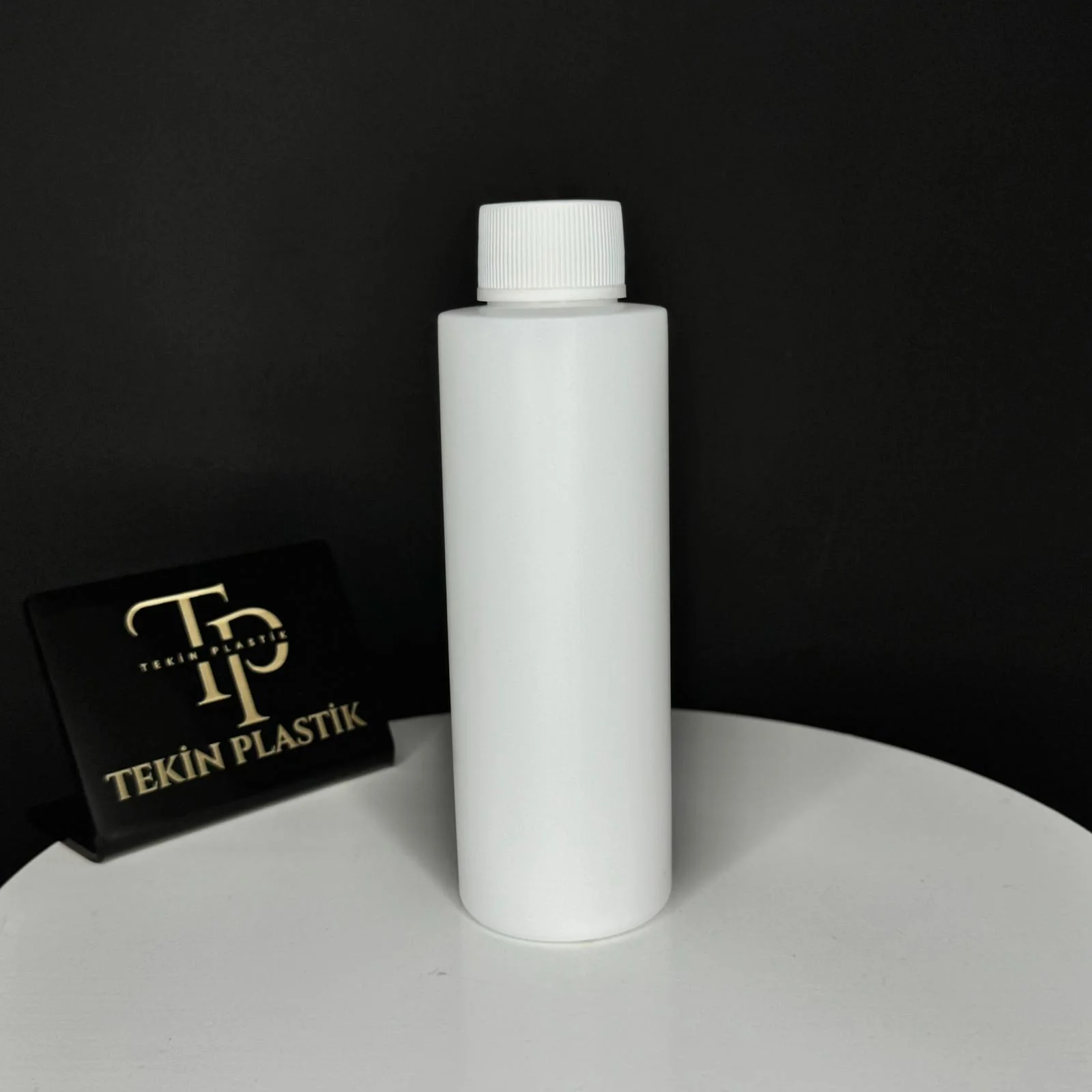 150 ML Beyaz Plastik Şişe Beyaz Düz Kapaklı