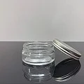 50 ml Cam Krem Kavanozu Gümüş Metal Kapaklı 50 ml Cam Krem Kavanozu Gümüş Metal Kapaklı