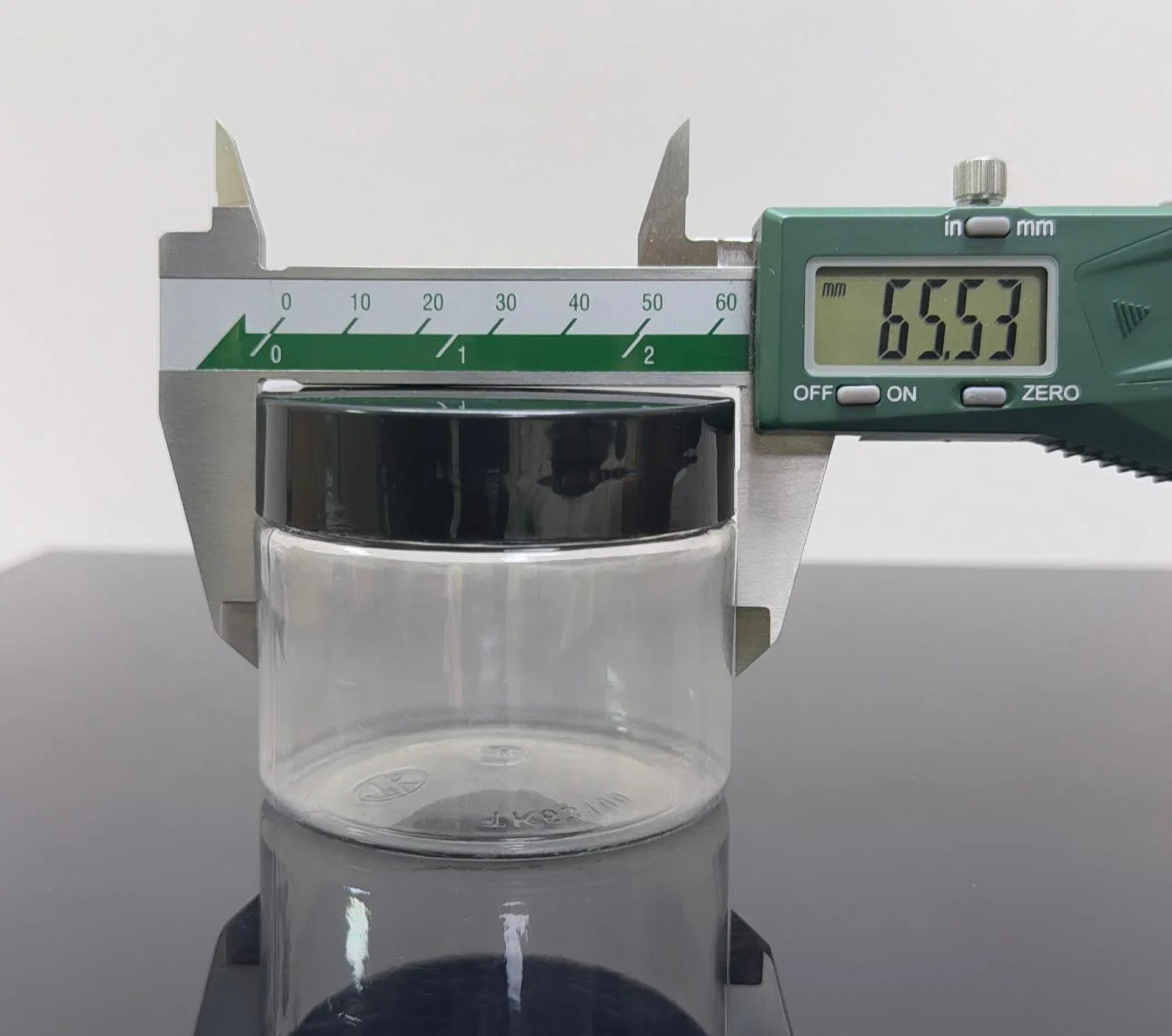 100 ml Şeffaf Pet Krem Kavanozu Beyaz Kapaklı 100 ml Şeffaf Pet Krem Kavanozu Beyaz Kapaklı