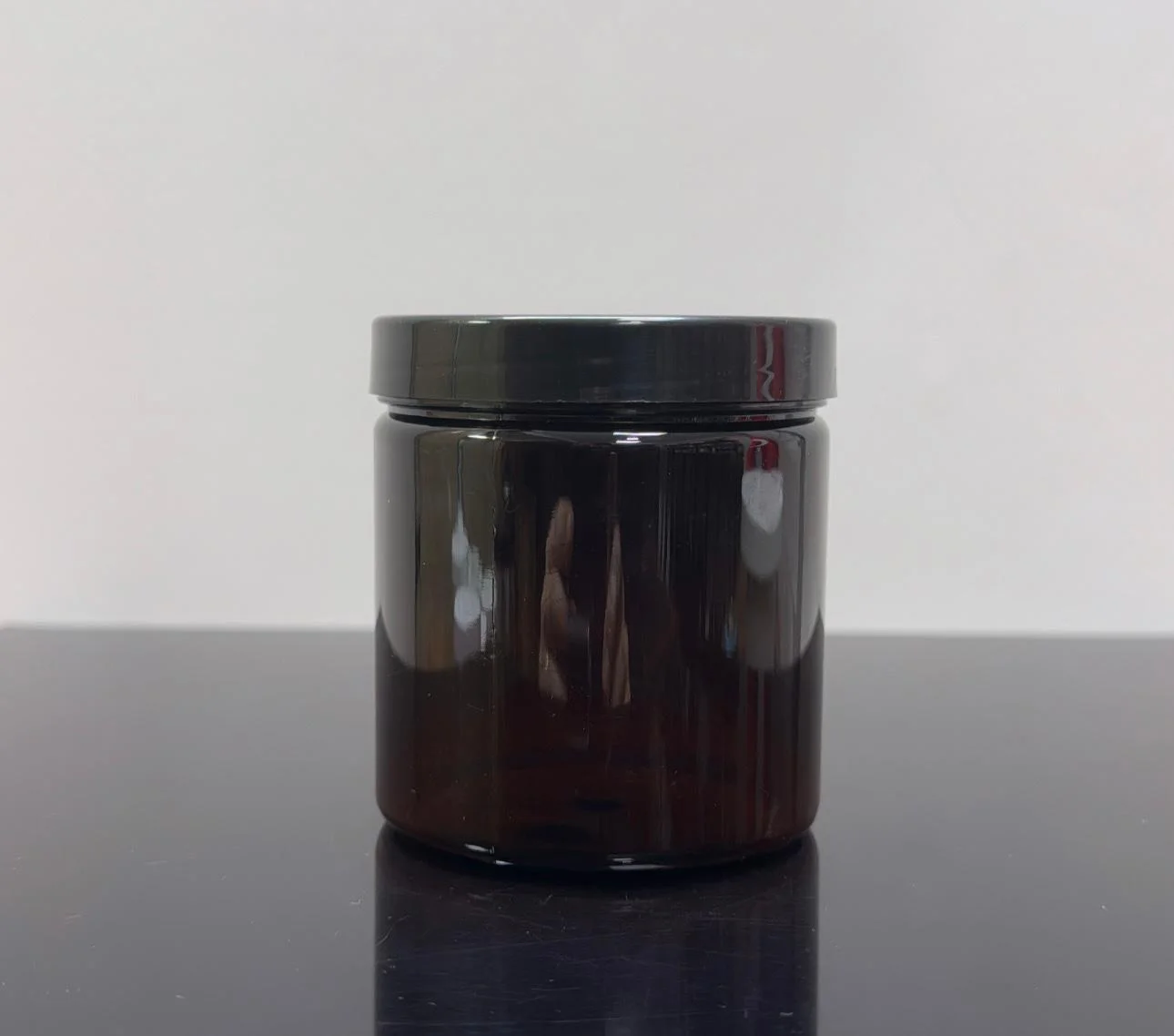 250 ml Amber Pet Krem Kavanozu Siyah Kapaklı Tıpalı 250 ml Amber Pet Krem Kavanozu Siyah Kapaklı Tıpalı
