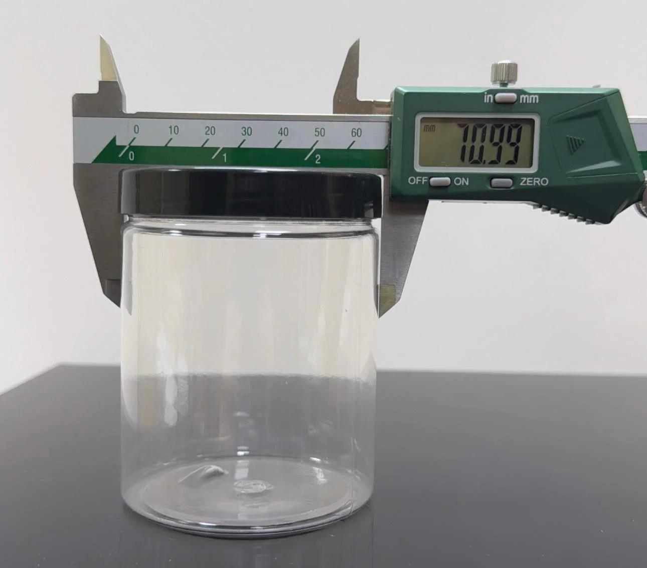 300 ml Şeffaf Pet Krem Kavanozu Siyah Kapaklı Tıpalı 300 ml Şeffaf Pet Krem Kavanozu Siyah Kapaklı Tıpalı