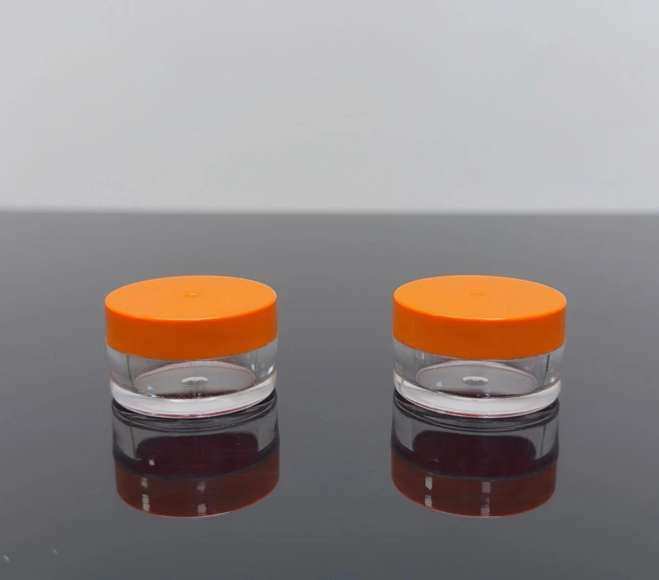 5 ml Şeffaf Turuncu Kapaklı Akrilik Kavanoz 5 ml Şeffaf Turuncu Kapaklı Akrilik Kavanoz