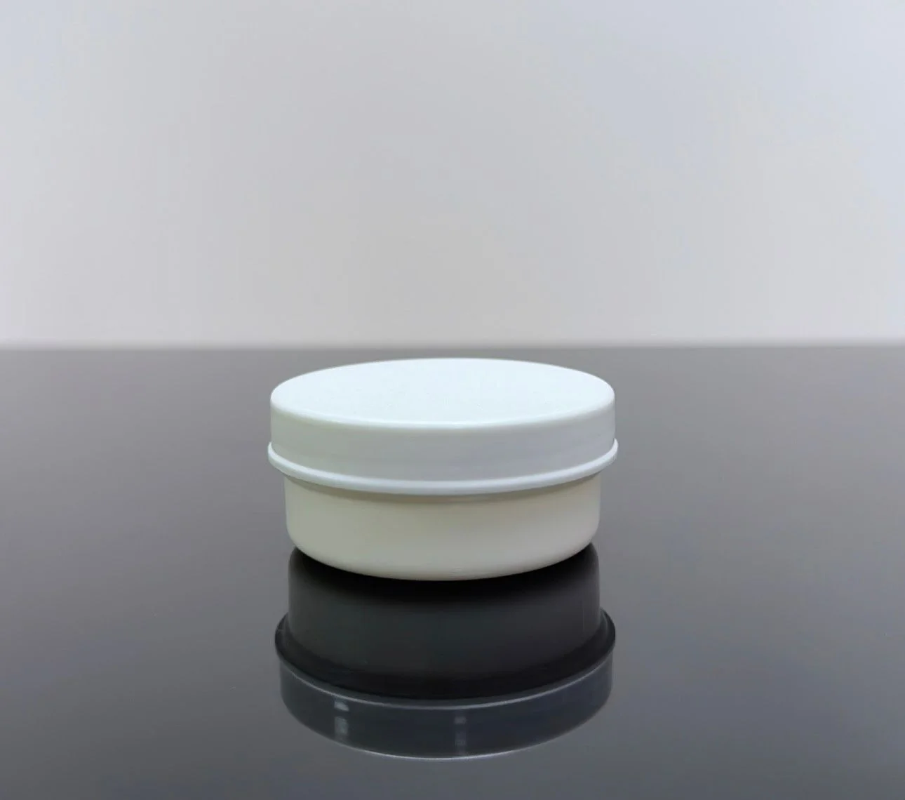 20 ml Pomat Kutu Beyaz Plastik Kavanoz