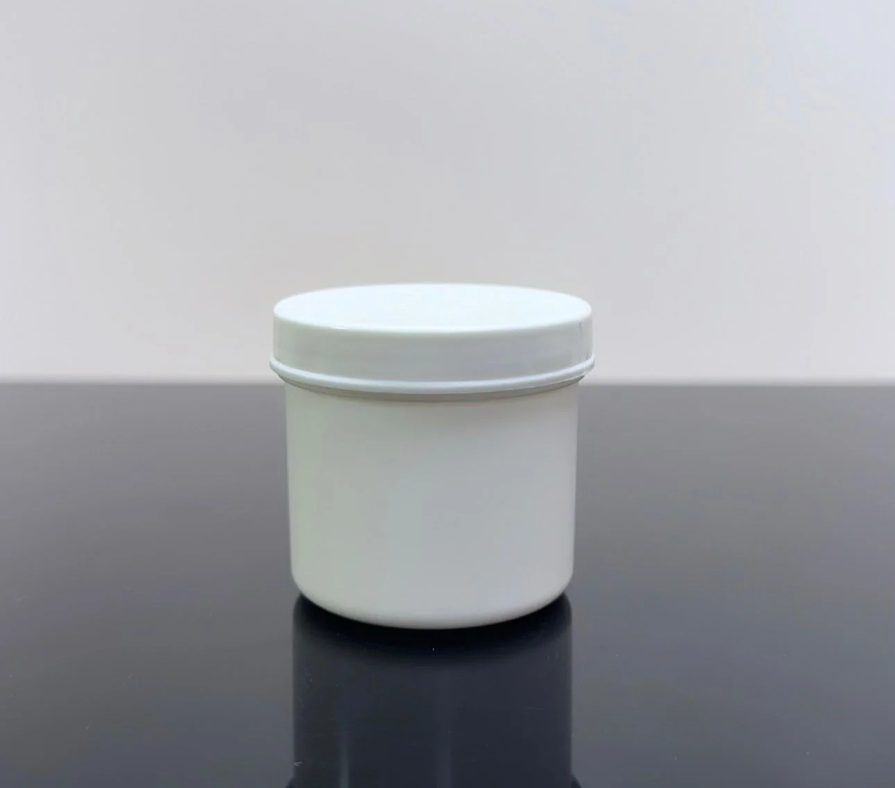 50 ml Pomat Kutu Beyaz Boş Plastik Kavanoz