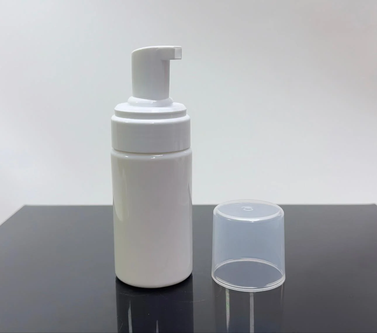100 ml Beyaz Köpük Yapıcı Pet Şişe Köpük Pompalı 100 ml Beyaz Köpük Yapıcı Pet Şişe Köpük Pompalı