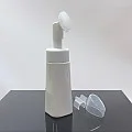 150 ml Beyaz Köşeli Köpük Yapıcı Pet Şişe Köpük Fırçalı 150 ml Beyaz Köşeli Köpük Yapıcı Pet Şişe Köpük Fırçalı
