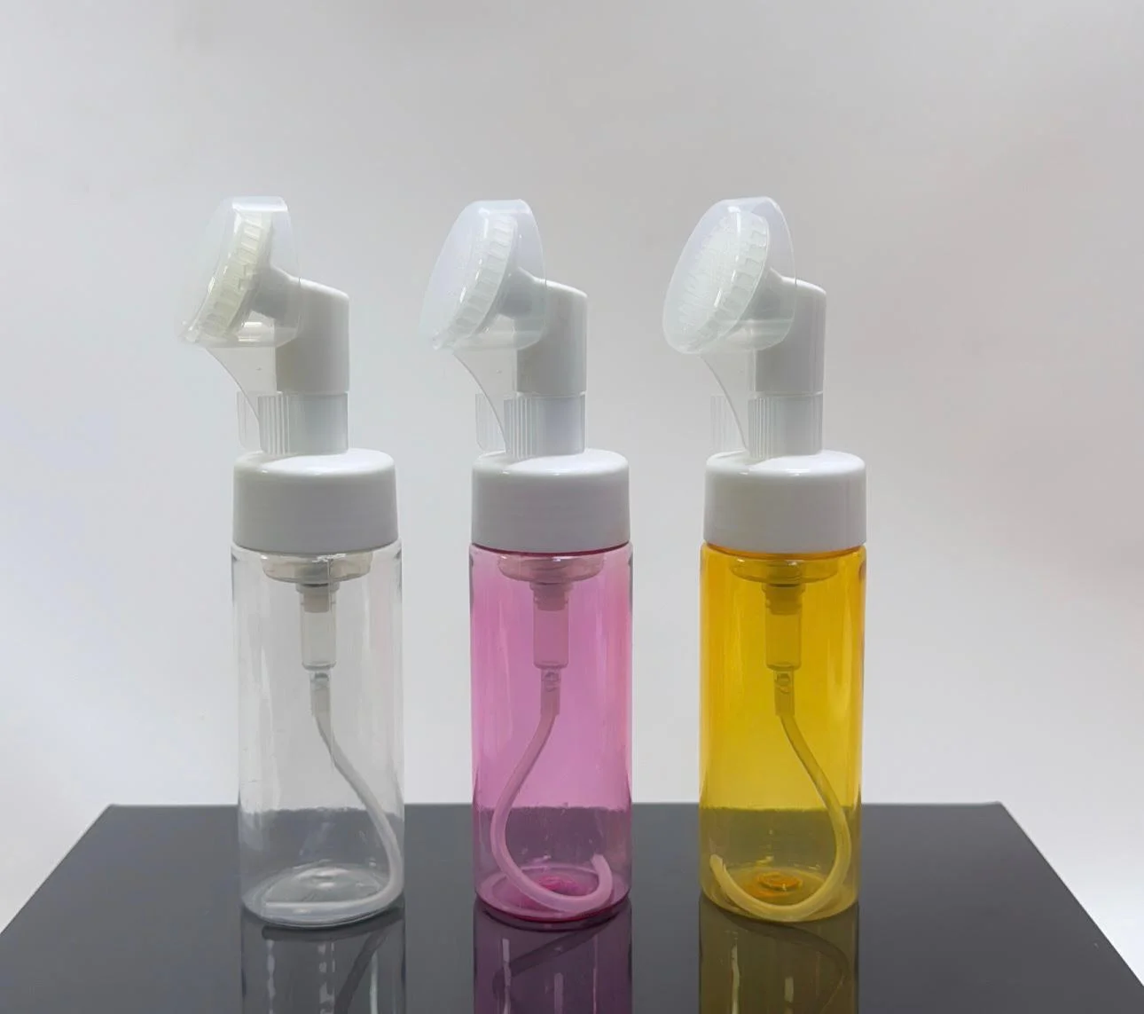 200 ml Şeffaf Köpük Yapıcı Pet Şişe Köpük Fırçalı 200 ml Şeffaf Köpük Yapıcı Pet Şişe Köpük Fırçalı