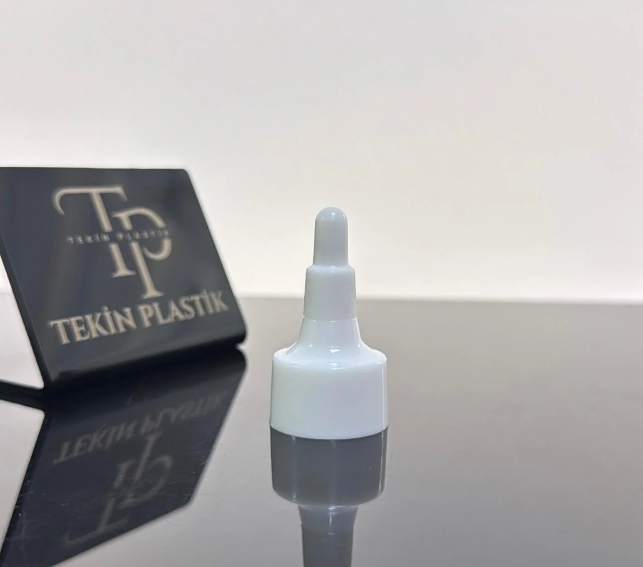 24 mm Beyaz Asansör Kapak 24 mm Beyaz Asansör Kapak