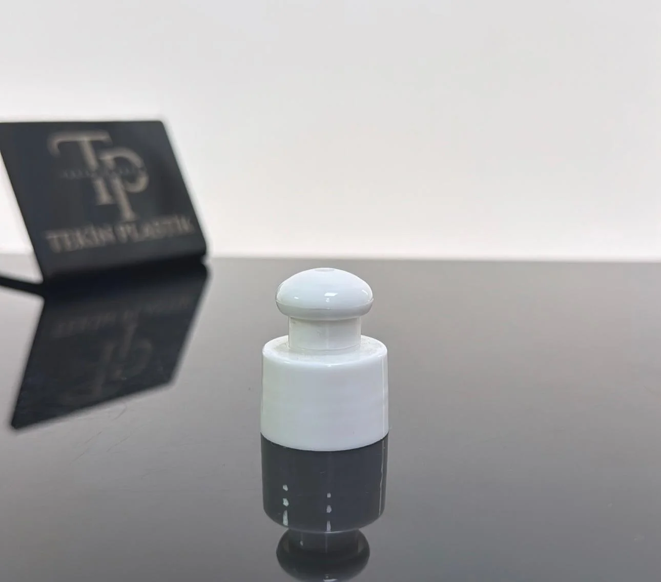 24 mm Beyaz Şampuan Kapak Deterjan Kapağı 24 mm Beyaz Şampuan Kapak Deterjan Kapağı