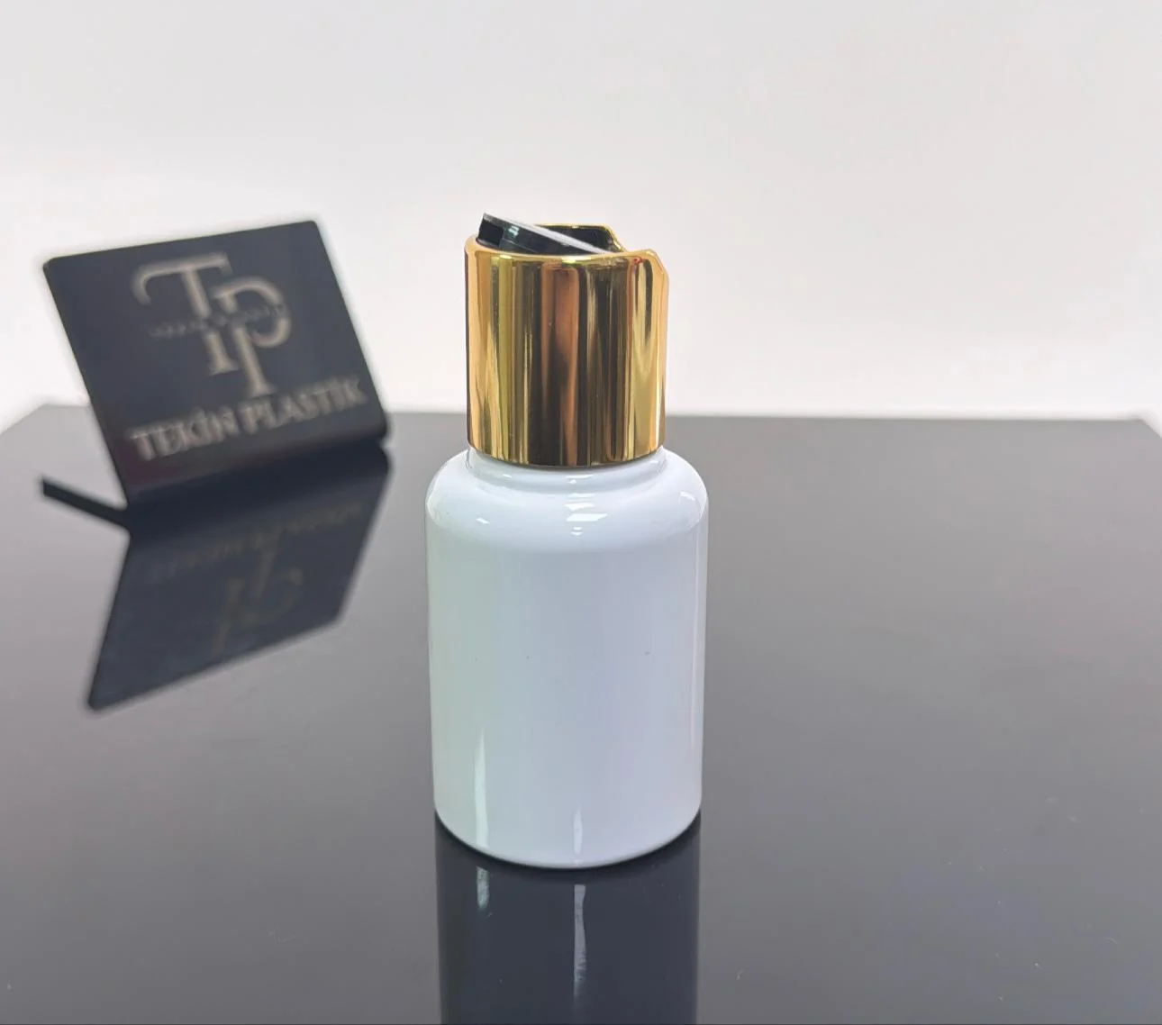 24 mm Gold Kaplamalı Disctop Şampuan Kapak 24 mm Gold Kaplamalı Disctop Şampuan Kapak