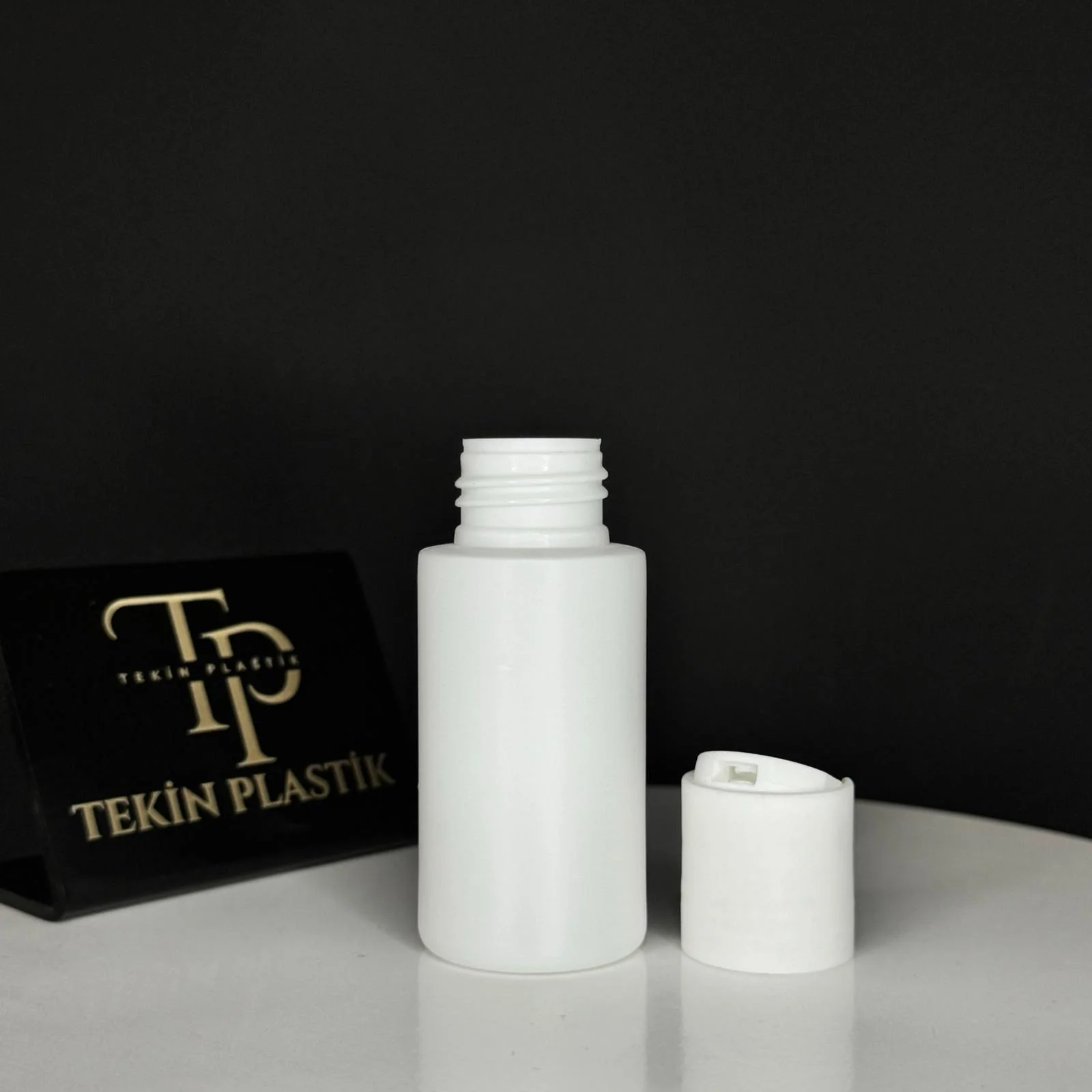 50 ML Beyaz Küt Model Plastik Şişe Beyaz Disctop Şampuan Kapaklı