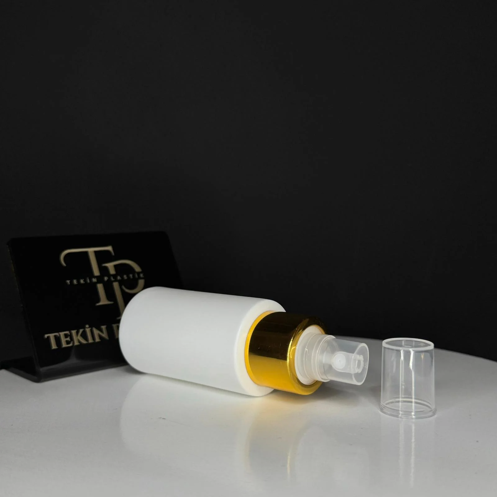 50 ML Küt Model Beyaz Plastik Şişe Gold-Şeffaf Parmak Sprey